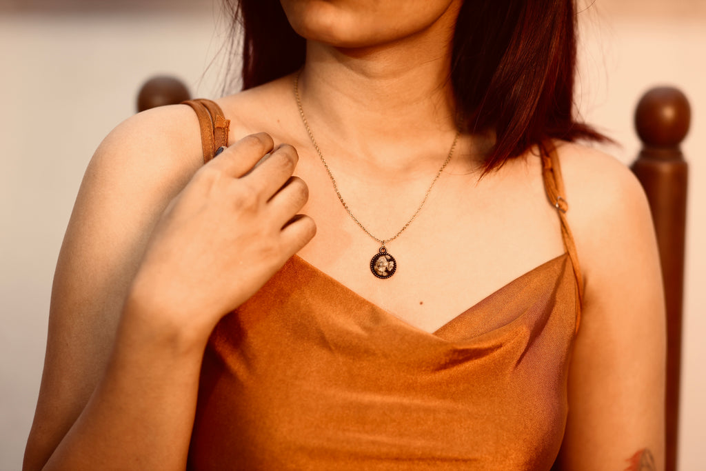 Ozothamnus Locket: “Whispers of the Wild”