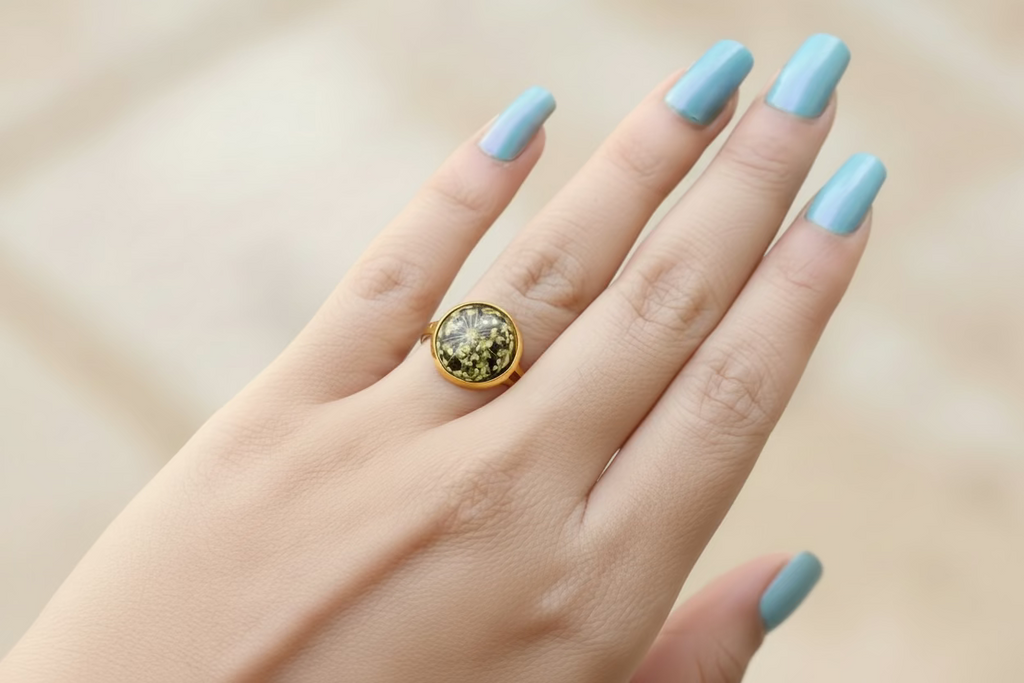 Queen Anne’s Lace Adjustable Ring