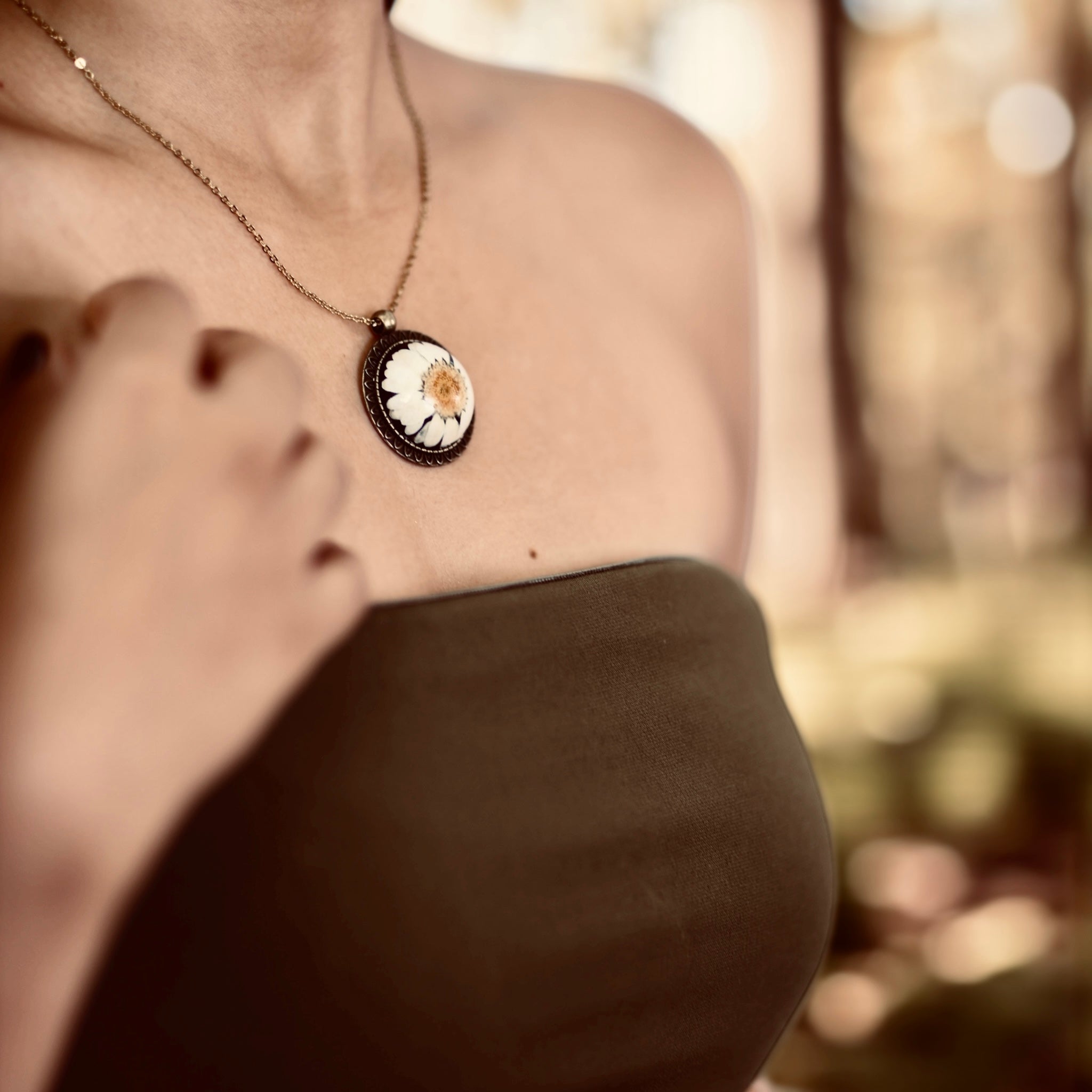 Daisy Pendant